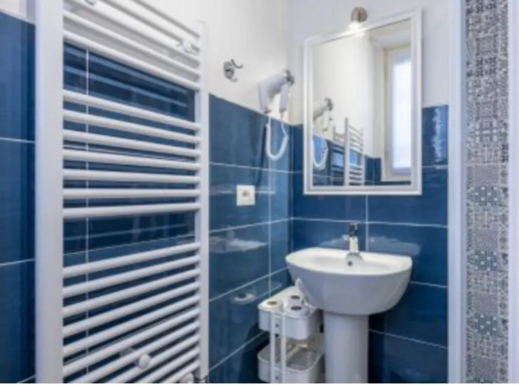 Pensionat Ameli Room Florens Italien