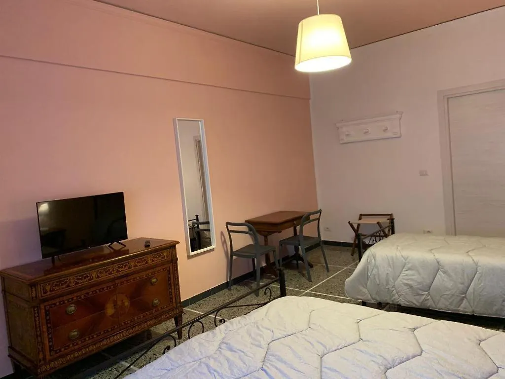 Ameli Room Florence