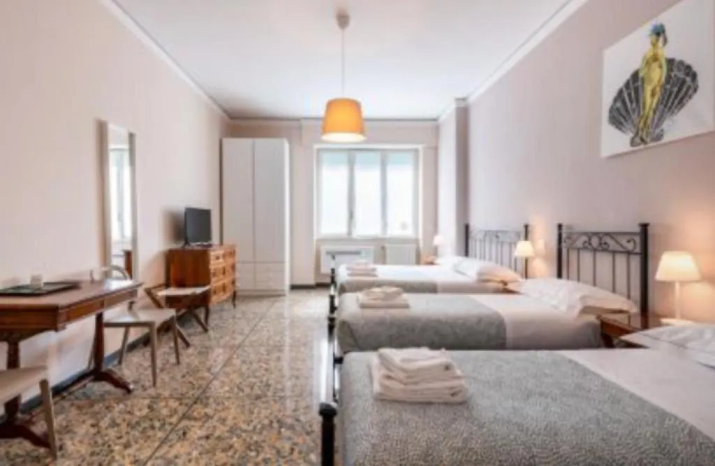 Ameli Room Florence 0*,