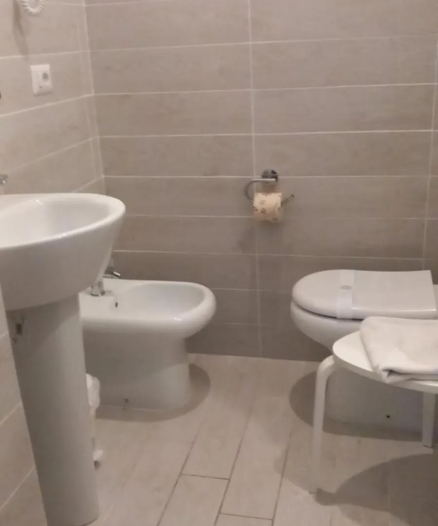 Ameli Room Florence 0*,  Italy