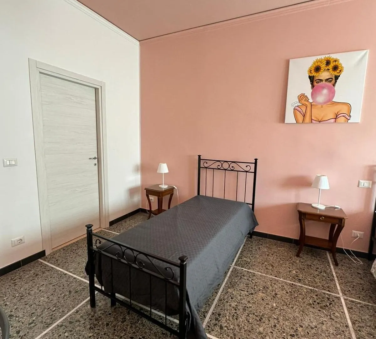 Ameli Room Florence 0*,
