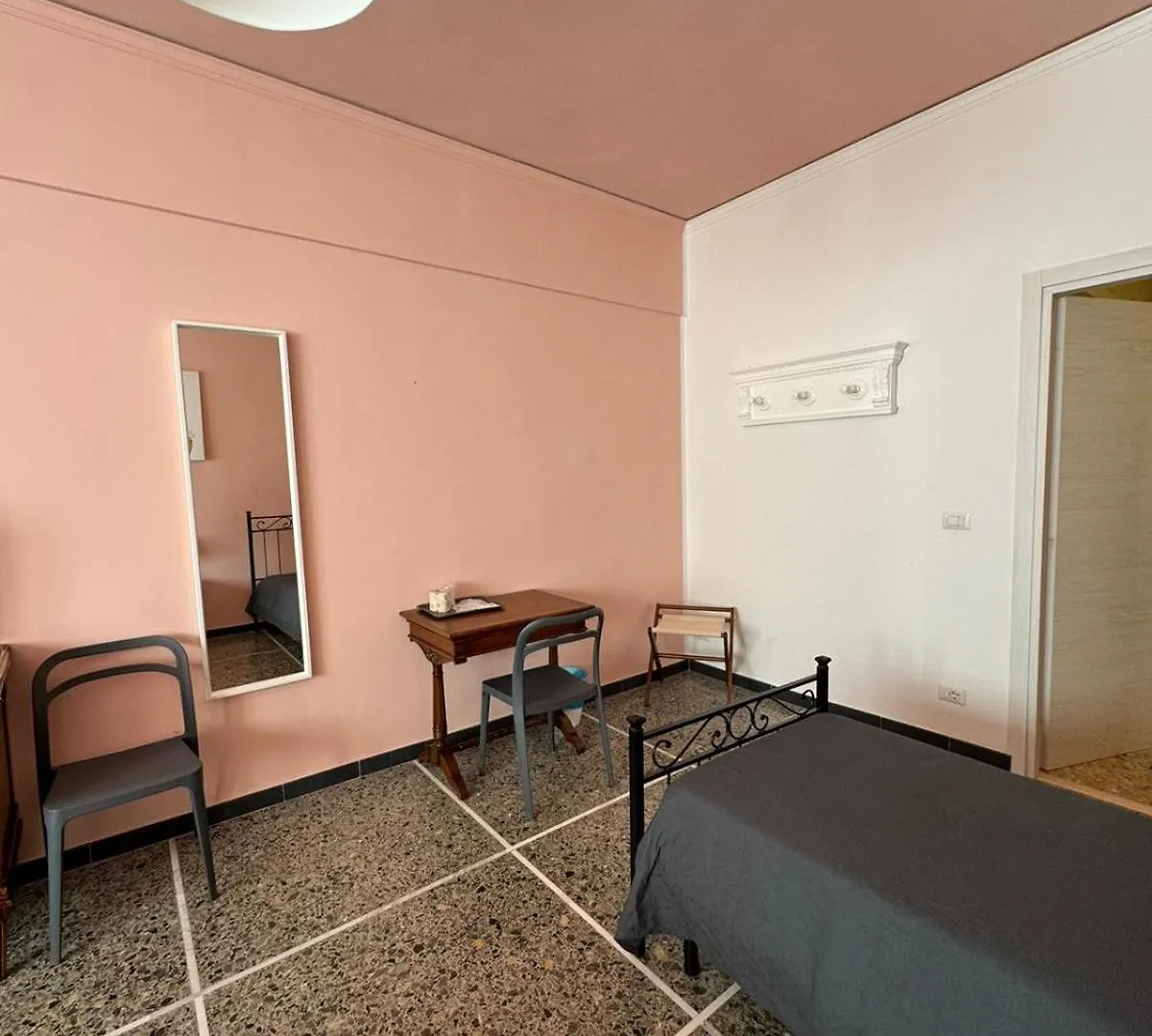 Ameli Room Florence 0*,  Italy