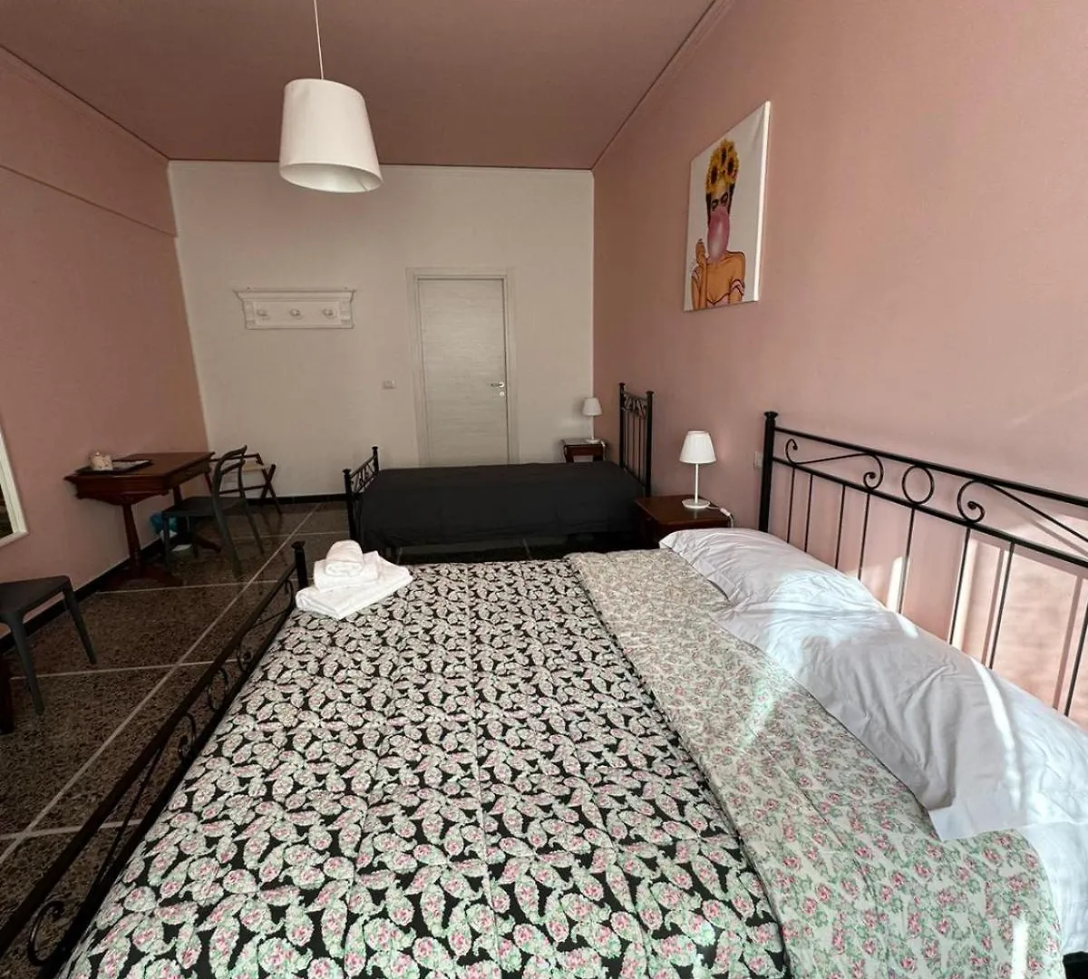 Ameli Room Florence